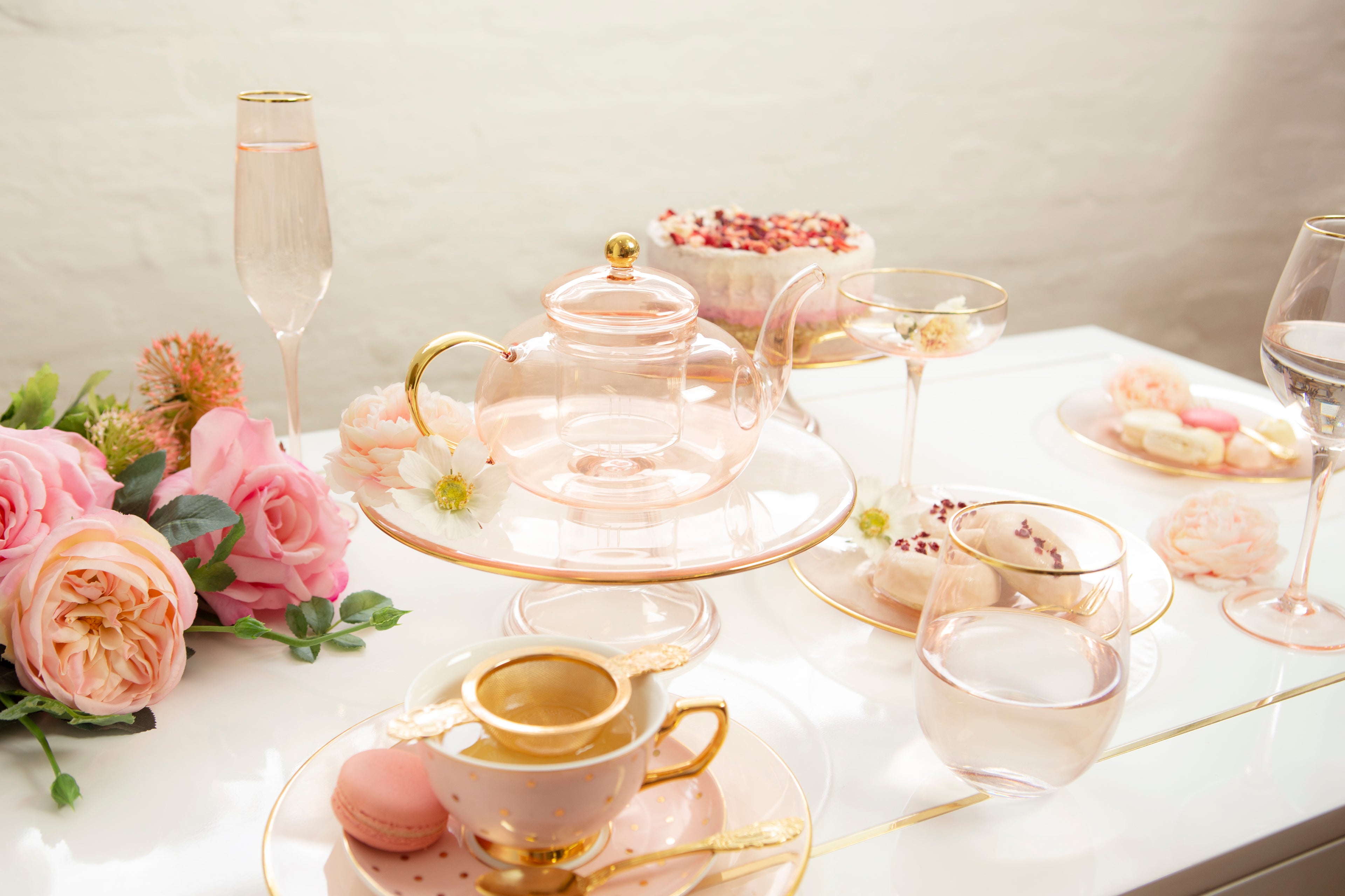 Rose Glass Teapot