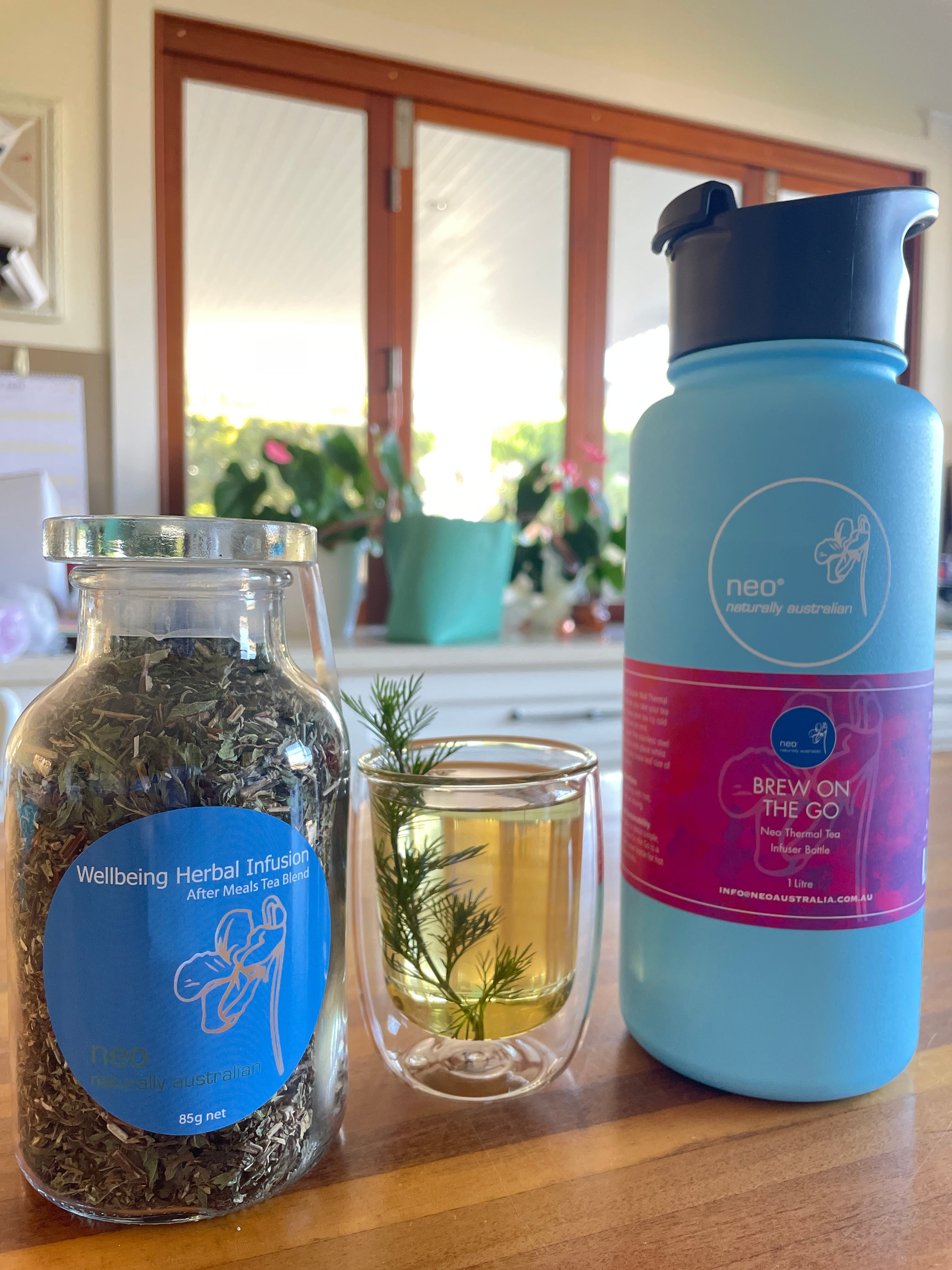 Wellbeing Tea Plus Thermal Tea Infuser Bottle
