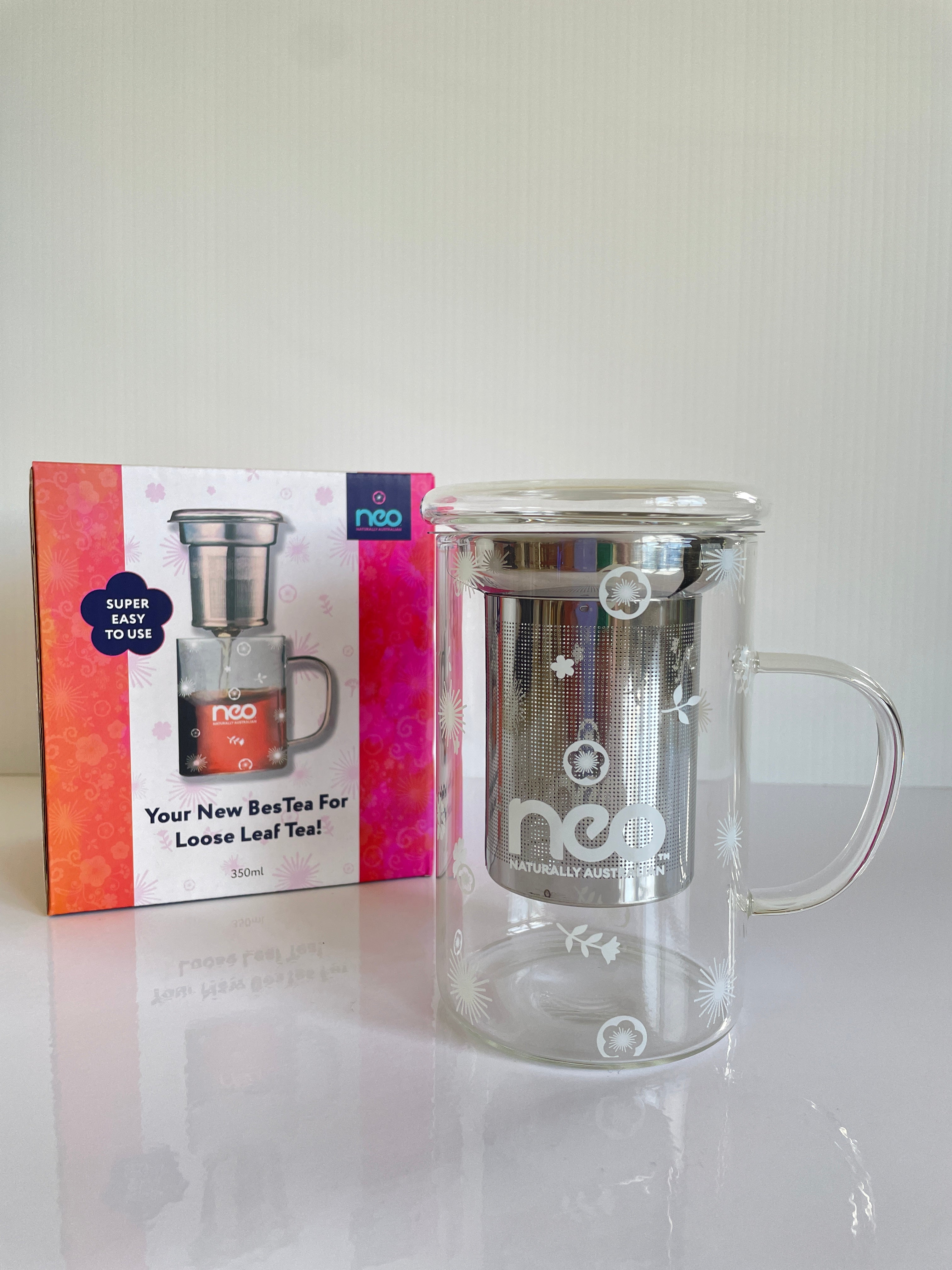 Neo Pattern Glass Tea Infuser Mug With Lid